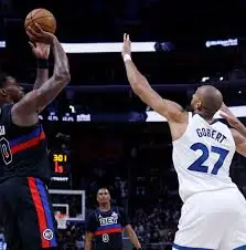 🏀🔥 JENKINS & DUREN LEAD PISTONS PAST TIMBERWOLVES 